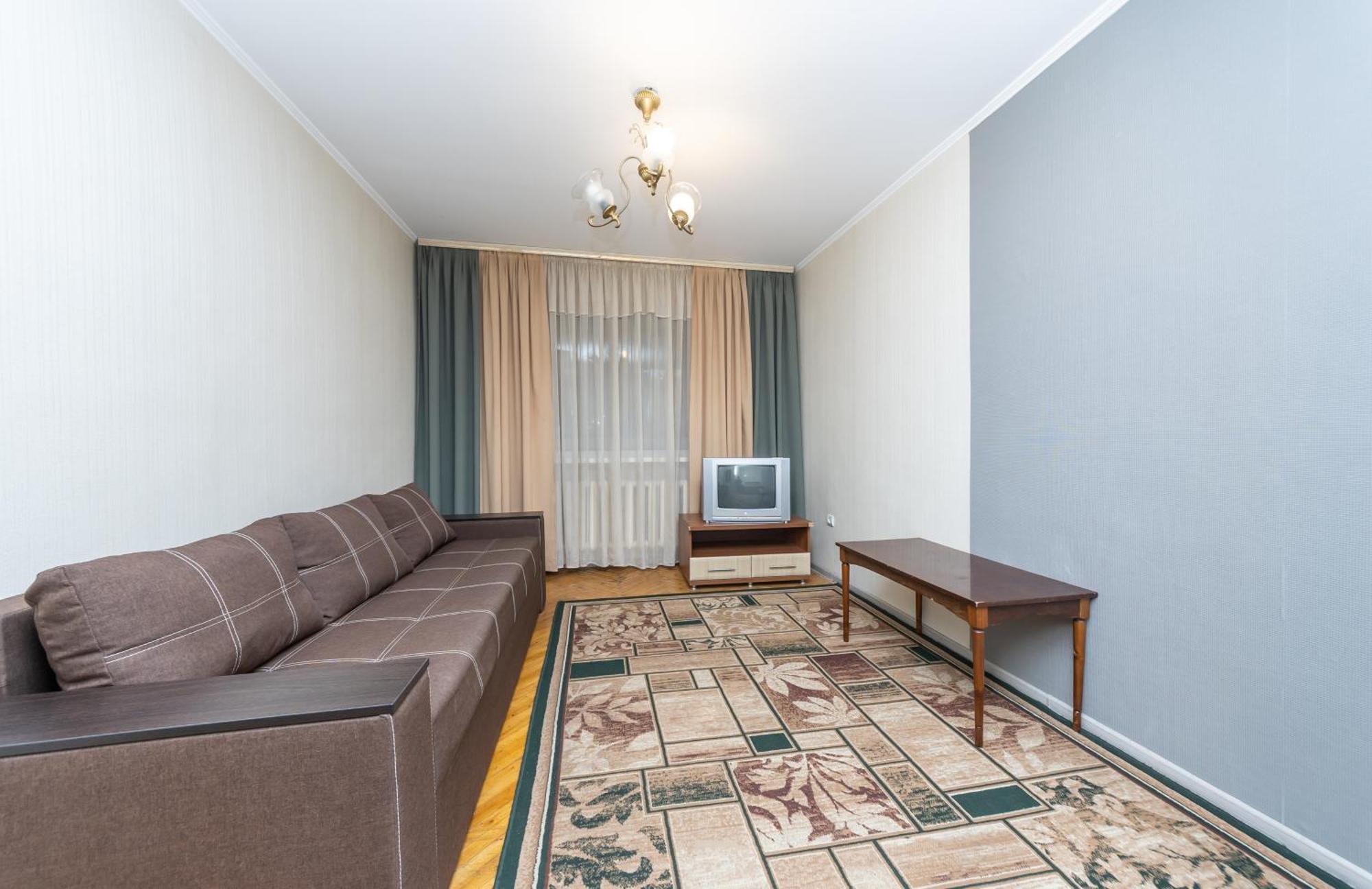 1К.Квартира В Центре Печерска.Лабораторный Пер.26 Kiev Exterior foto